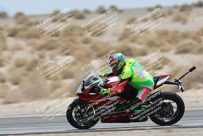 media/May-05-2025-Moto Forza (Mon) [[3c1838c5e5]]/2-B Group/Session 3 (Panning Test Turn 14 Inside)/
